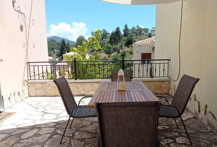 Hermes Holiday Home In The Port Of Sivota Exterior foto